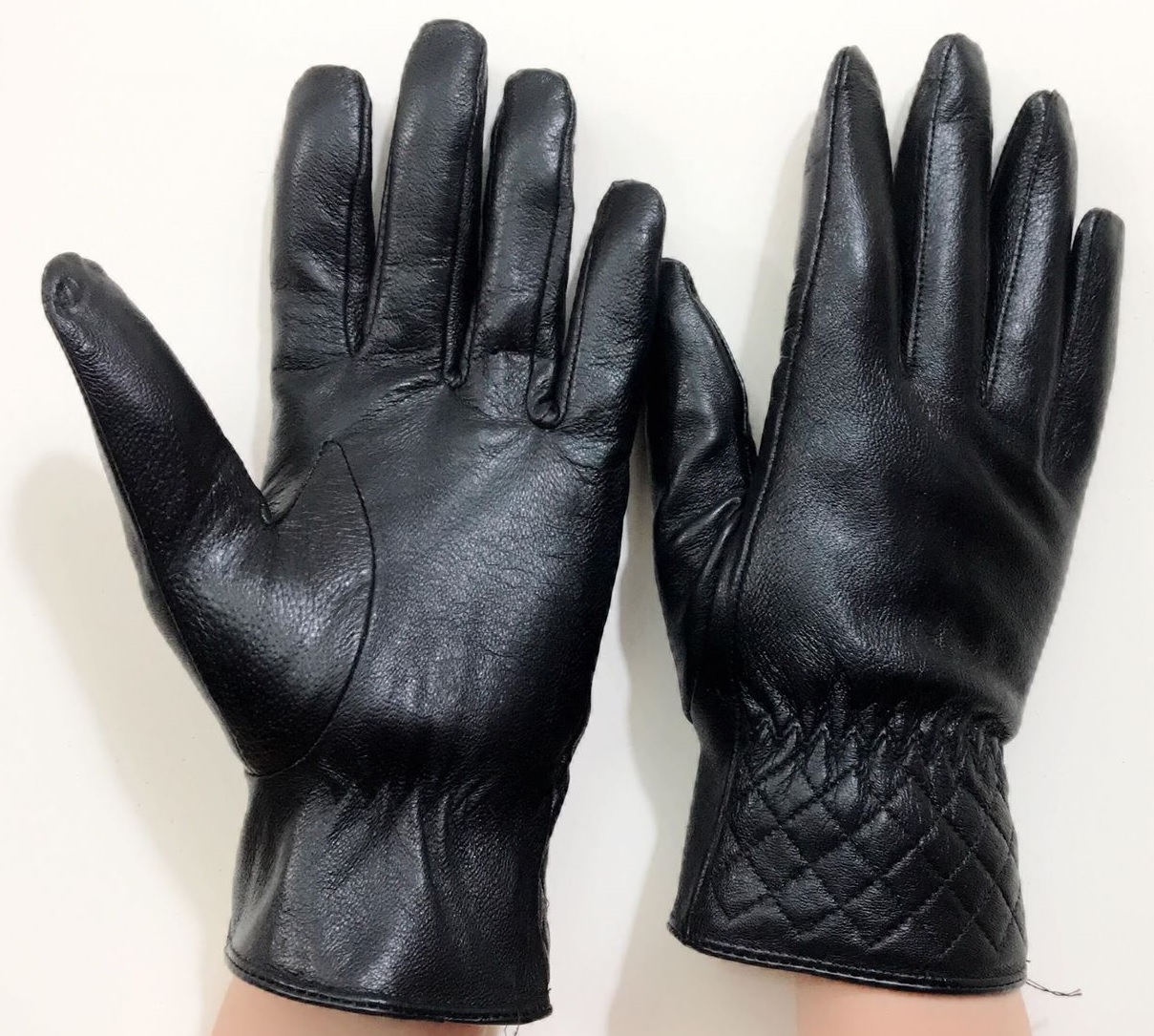 GĂNG TAY DA CAO CẤP DÀNH CHO NỮ DA CỪU THẬT KHÔNG NỔ DA 18